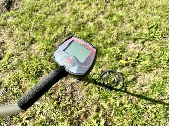 Eurotek pro : notre avis sur ce détecteur de métaux 3 Détecteur Teknetics Eurotek Pro avec disque concentrique de 20 cm prêt à l'emploi