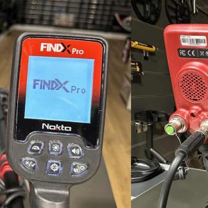 Comparaison des boîtiers de contrôle et des connectiques arrière des détecteurs Nokta FindX et FindX Pro.