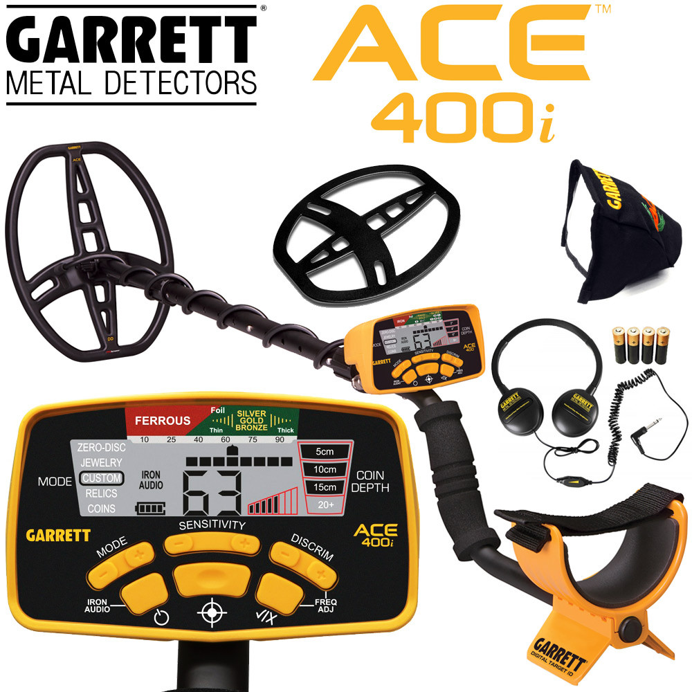 Garrett ACE 400i 1 Kit prêt à l'emploi Garrett ACE 400i incluant le détecteur, le disque de recherche, le casque et la housse de pluie.