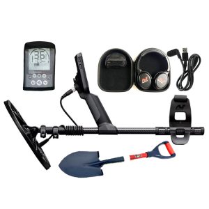 Minelab Equinox 700 livré avec casque sans fil, housse de protection boîtier et pelle de prospection Spear and Jackson.