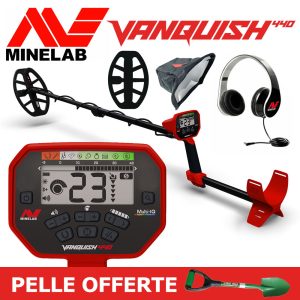Contenu du pack Minelab Vanquish 440 avec casque, protège-disque, housse et pelle Spear & Jackson offerte